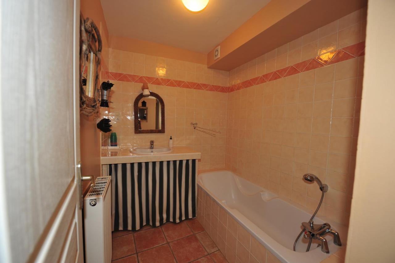 Bed and Breakfast La Rialhe Taulignan Zewnętrze zdjęcie
